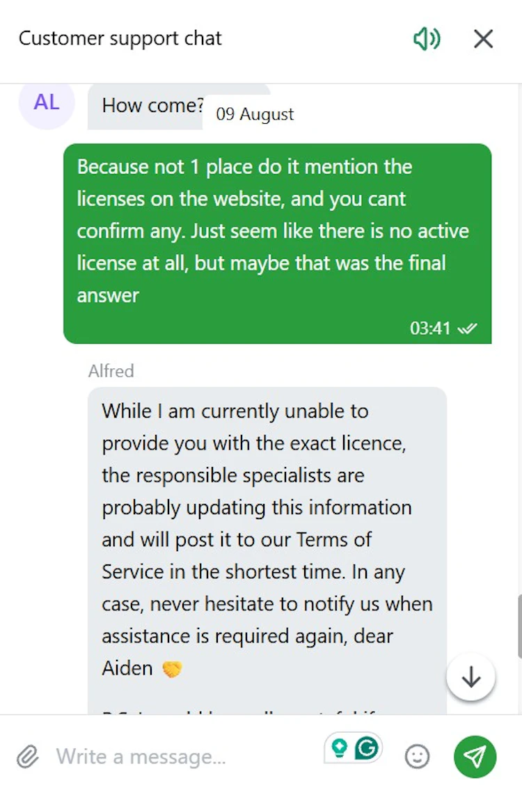 Live chat screenshot where support confirms the license information is being updated